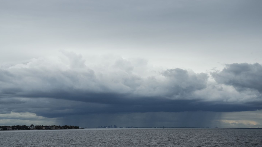 El NHC está monitoreando una posible tormenta en el Caribe