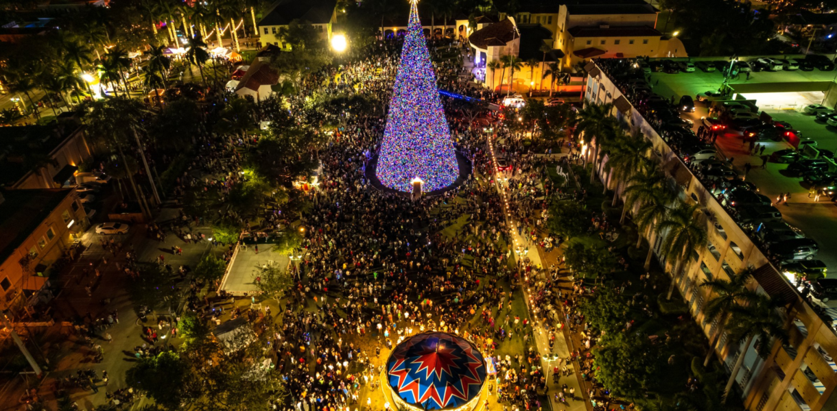 Delray Beach encenderá el árbol de Navidad más grande de Florida