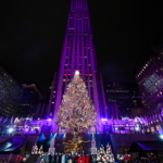 El Rockefeller Center de Nueva York encendió su árbol de Navidad