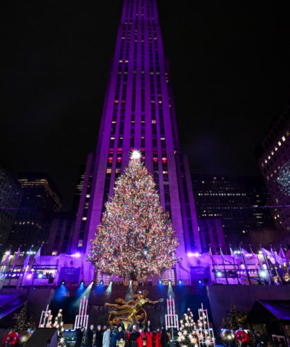 El Rockefeller Center de Nueva York encendió su árbol de Navidad