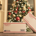 Las fechas límite para envíos navideños en USPS, UPS y FedEx