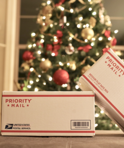 Las fechas límite para envíos navideños en USPS, UPS y FedEx