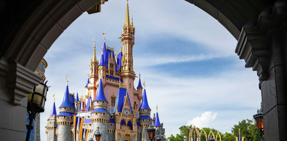 Give Kids The World está sorteando una estadía en el Cinderella Castle