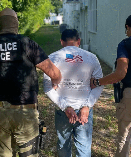 El ICE ejecutó más de 800 detenciones de inmigrantes en Florida