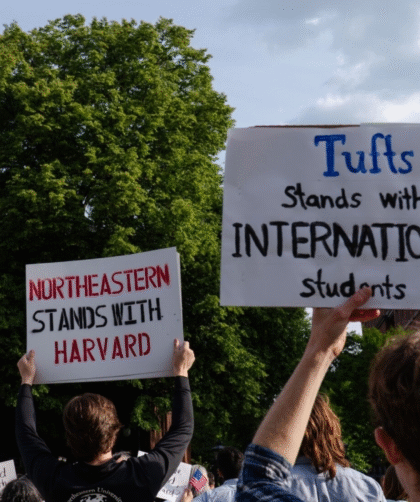 Estados Unidos suspendió temporalmente la emisión de visas estudiantiles