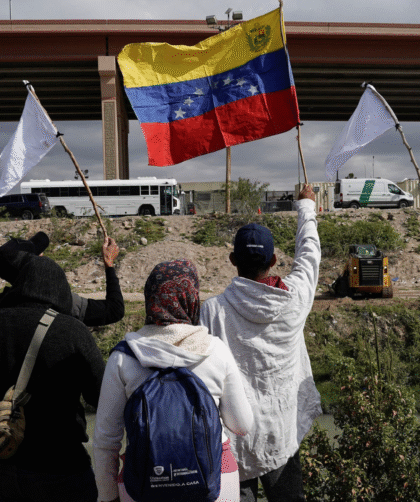 La Suprema Corte aprobó la cancelación del TPS a 300 mil venezolanos