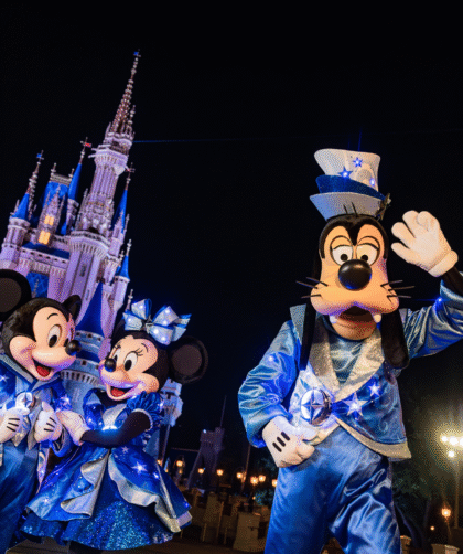 Mickey Mouse & Friends lucirán trajes especiales para la Disney Starlight Parade