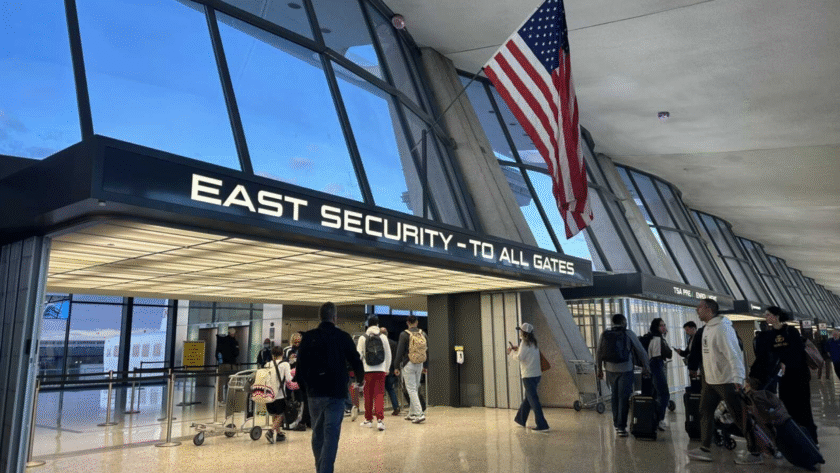 Estados Unidos anunció restricciones de entrada a ciudadanos de 19 países